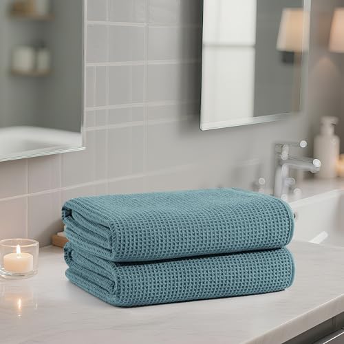 POLYTE 380 GSM Poly Blend Microfiber Quick Dry Waffle Bath Towel, 30x60 in - color: Green