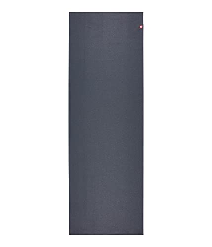 Manduka eKO SuperLite Yoga Mat - 1.5mm Natural Rubber | Foldable & Travel Friendly | Soft Textured Surface | Eco-friendly - color: Charcoal, size: 71" x 24"