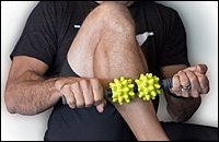 Beastie Bar Massage Bar (Green with Stands)