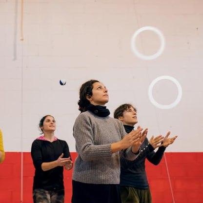 4pcs Juggling Rings: 13'' Juggling Rings for Outdoor Activities Circus Props and Tossing Games - Plastic Throwing Hoop for Beginners & Professionals