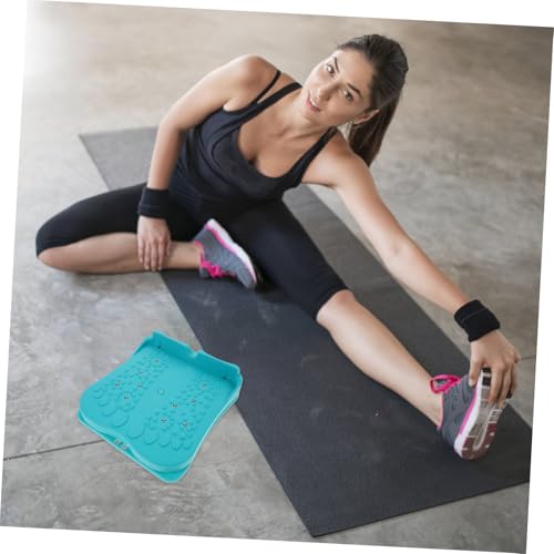 Folding Incline Board Foot Massager for Home Use Adjustable Calf Stretching Tilt Board Sturdy Non-Slip Surface for Fitness Training and Ankle Strengthening