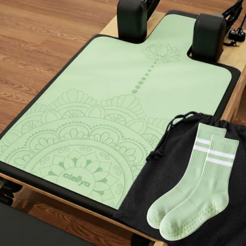Pilates Reformer Mat Non Slip – Washable Reformer Mat Cover with Grip Socks & Mesh Bag, Sweat Absorbing Pilates Reformer Towel for Studio & Home Use - color: Mint Green