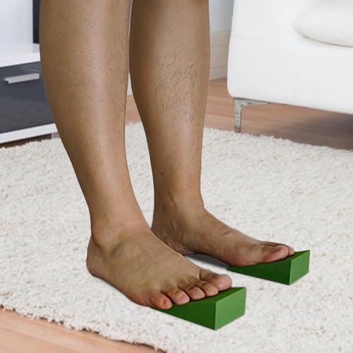 Yoga Foam Wedge - Slant Board Trainer, Elevated Calf Stretch Board | Oil-Proof Home Workout Squat Wedge Slant Board Trainer, Yoga Stretching Wedge Calf Stretch Exercise Board for Men and Women - color: Green 9x6x3cm ( pair)