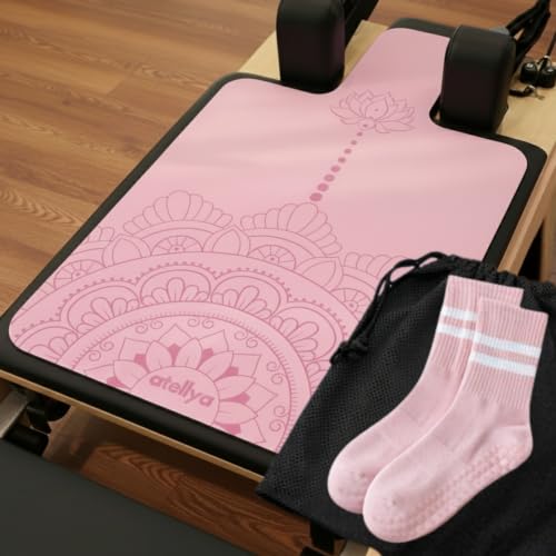 Pilates Reformer Mat Non Slip – Washable Reformer Mat Cover with Grip Socks & Mesh Bag, Sweat Absorbing Pilates Reformer Towel for Studio & Home Use - color: Pink