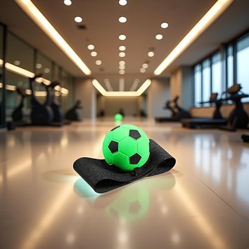 1pc Green Wrist Return Ball - Adjustable Bounce Back Balls with String, Rubber Elastic Rebound Ball Finger Exercise Activity and Play Balls