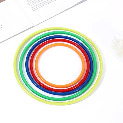 30 Pcs Multicolor Plastic Toss Rings Kids Ring Toss Game Carnival Rings for Speed and Agility Practice Games, Garden Backyard (30 pcs 5 Sizes)