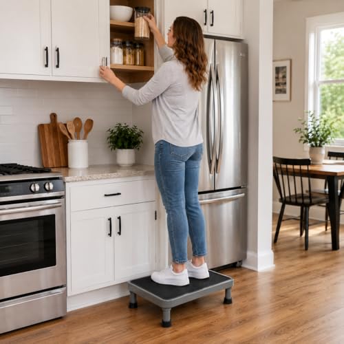 Heavy-Duty One Step Stool with Carry Handle – 4.1" Low Foot Stool, Non-Slip Rubber Platform, 500lb Capacity – Portable Safety Step Stools for Adults, Seniors, Bathroom, Bed, SUV, 17"x13"