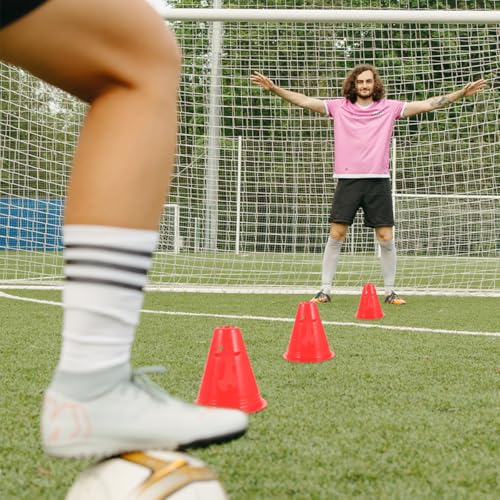 MAGICLULU 20pcs 8cm High Plastic Soccer Cones Football Training Marker Set for Agility and Roller Skating, Red Mini Sports Field Cones for Indoor and Outdoor Use