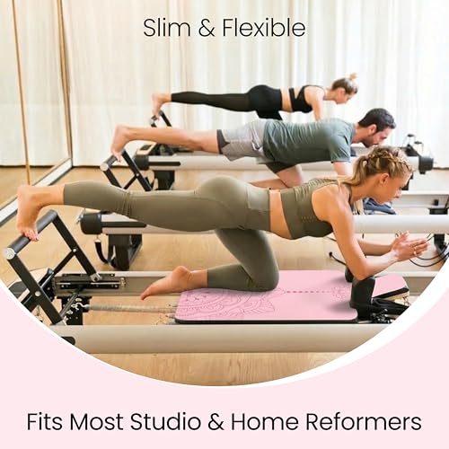 Pilates Reformer Mat Non Slip – Washable Reformer Mat Cover with Grip Socks & Mesh Bag, Sweat Absorbing Pilates Reformer Towel for Studio & Home Use