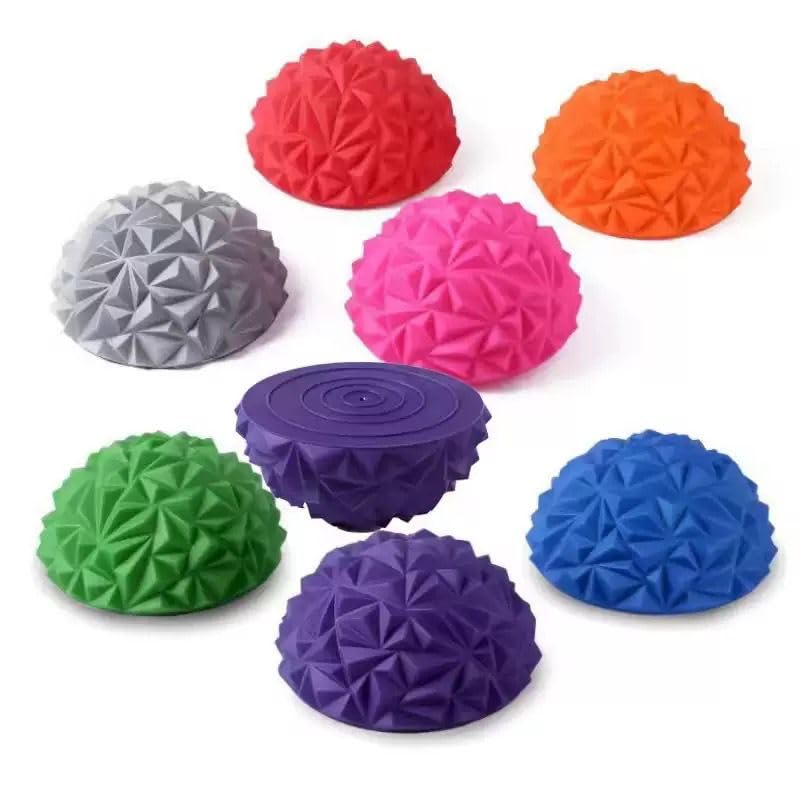 Yoga Half-Ball Trainer - Textured Hemisphere Yoga Ball 16 cm with Foot Massage Surface for Balance Training - Core Stability & Outdoor or Indoor Play - Dual Purpose Exercise & Game Equipment