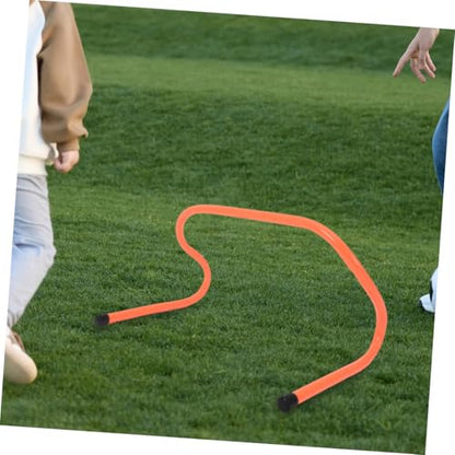 4pcs Sports Agility Hurdles Plastic Training Equipment for Speed and Coordination Drills for Boys and Girls and Athletes Height for Soccer Practice and Fitness Training