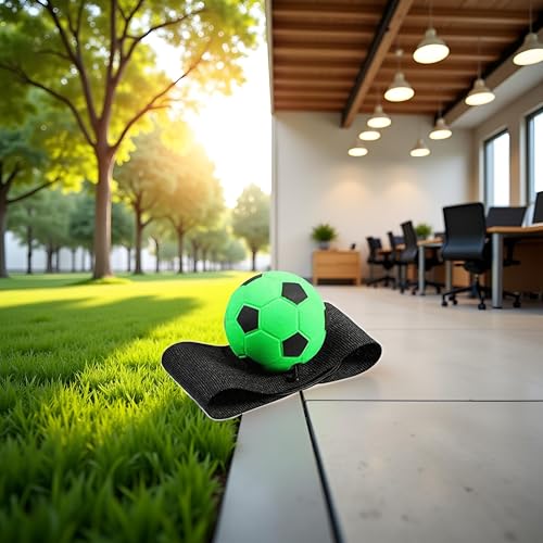 1pc Green Wrist Return Ball - Adjustable Bounce Back Balls with String, Rubber Elastic Rebound Ball Finger Exercise Activity and Play Balls