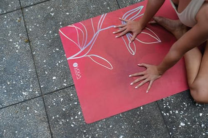 YOGA DESIGN LAB | The Combo Yoga Mat | 2-in-1 Mat+Towel | Eco Luxury | Ideal for Hot Yoga, Power, Bikram, Ashtanga, Sweat | Studio Quality | Includes Carrying Strap!